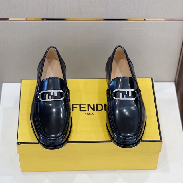 펜디 FENDI 남성 더비슈즈  F229