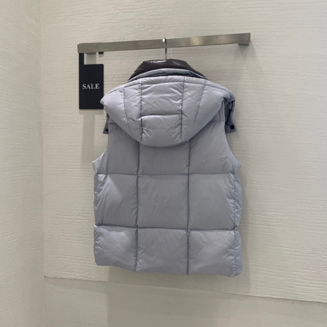 몽클레어 Moncler 여성 다운 패딩조끼 M02408