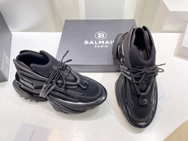 발망 BALMAIN 남여공용 유니콘 로우탑 스니커즈 BN0114