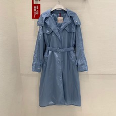 몽클레어 Moncler 여성 바람막이 패딩코트 M02419