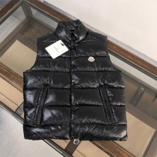 몽클레어 Moncler 남여공용 패딩 조끼 M02448