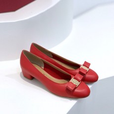 페레가모 FERRAGAMO 여성 바라 펌프스 FM08653