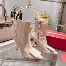 로저비비에 ROGER VIVIER 여성 앵클 부츠 RV149