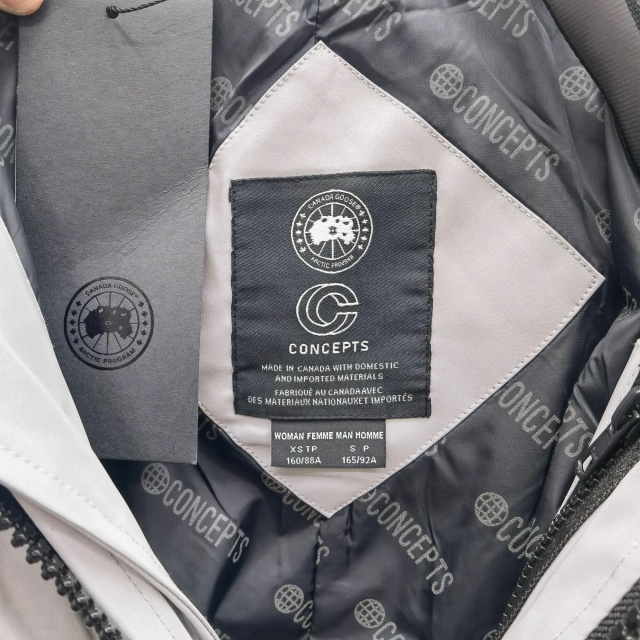 캐나다구스 CANADAGOOSE 남성 패딩 CS0368