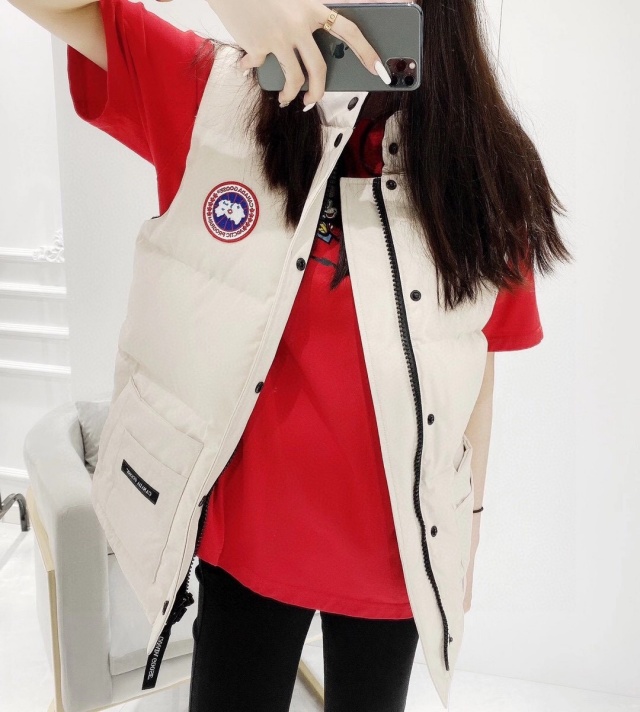 캐나다구스 CANADAGOOSE 남여공용 패딩조끼 CS0370