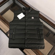 몽클레어 Moncler 남성 패딩조끼 M02545