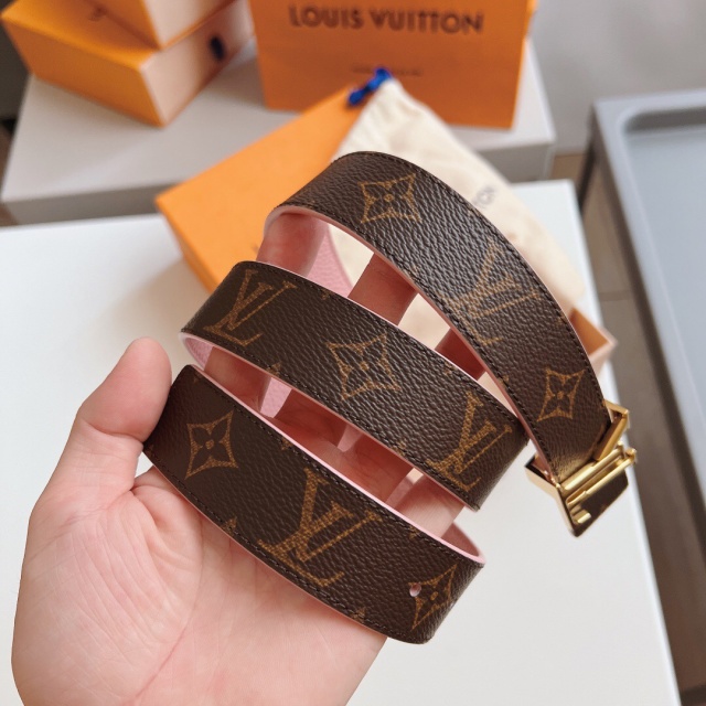 루이비통 LOUIS VUITTON 여성 벨트 LV0637