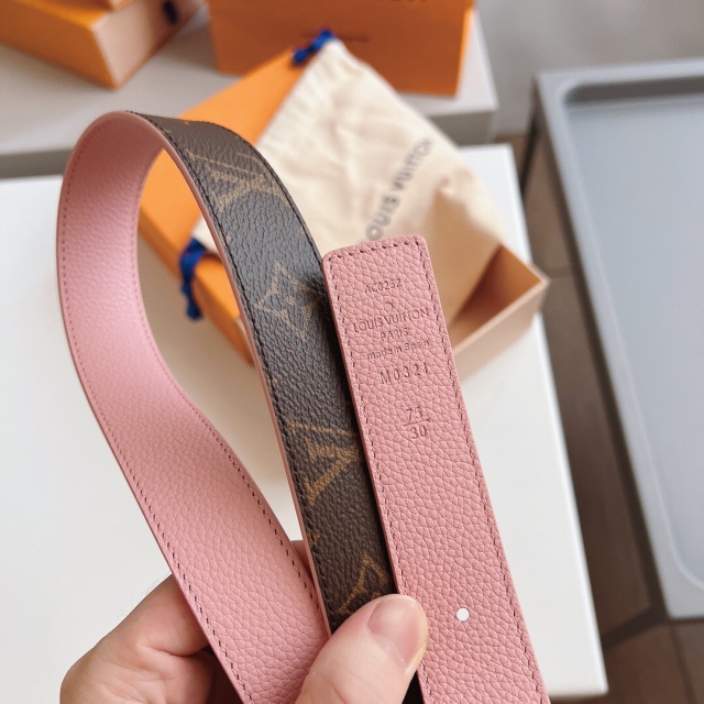 루이비통 LOUIS VUITTON 여성 벨트 LV0637