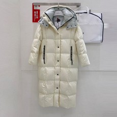 몽클레어 Moncler 여성 패딩 M02561