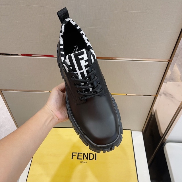 펜디 FENDI 남성 더비슈즈 F253