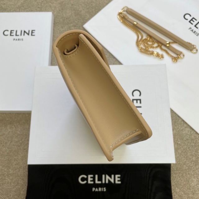 셀린느 CELINE 퀴르 트리오페 체인백  CL0536