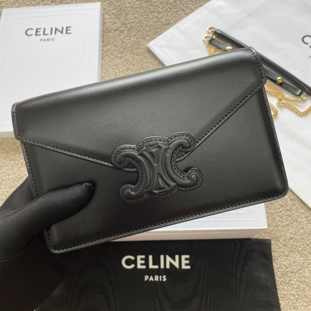 셀린느 CELINE 퀴르 트리오페 체인백  CL0537