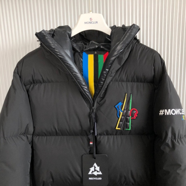 몽클레어 Moncler 남성 패딩 M02630