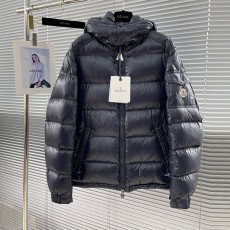 몽클레어 Moncler 남성 패딩 M02646