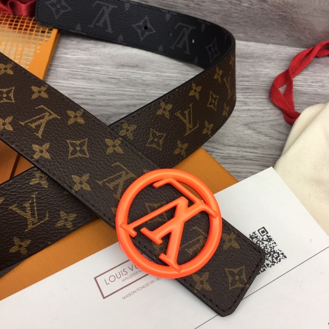 루이비통 LOUIS VUITTON 남성 벨트 LV0656