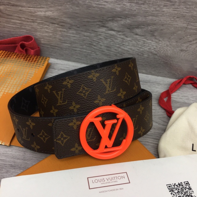 루이비통 LOUIS VUITTON 남성 벨트 LV0656