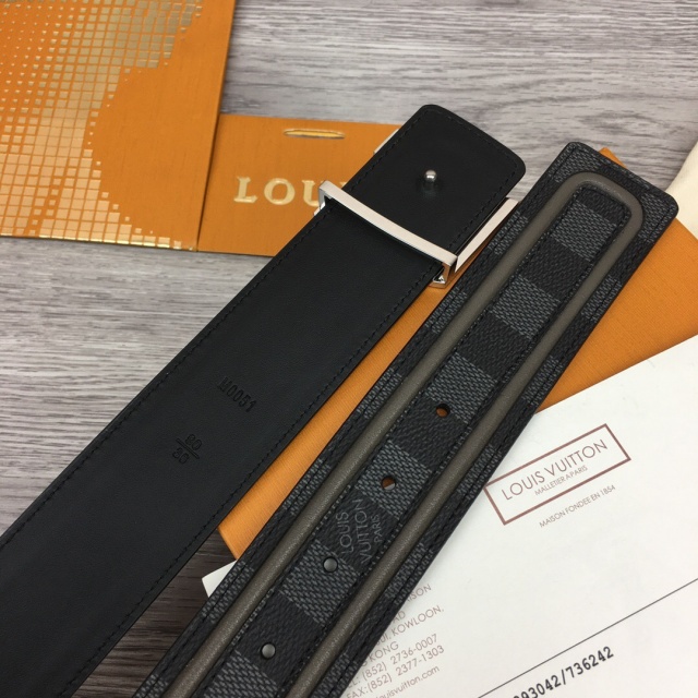 루이비통 LOUIS VUITTON 남성 벨트 LV0647