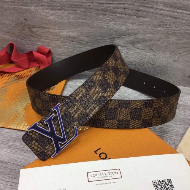 루이비통 LOUIS VUITTON 남성 벨트 LV0654