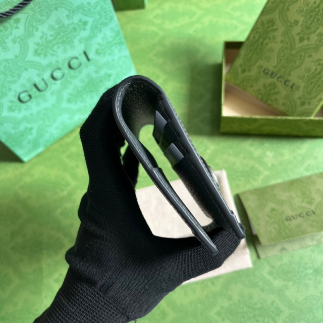 구찌 GUCCI 여권 케이스 732755 GU0953