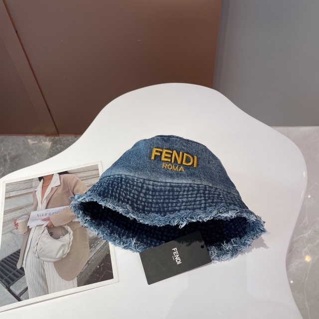 펜디 FENDI 여성 데님 벙거지 F00105