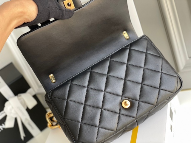 샤넬 CHANEL 여성 22s 숄더백 C2353