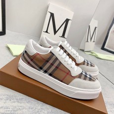 버버리 BURBERRY 남여공용 빈티지 스니커즈  BB398