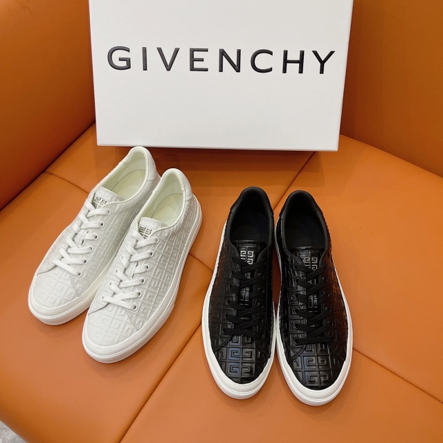 지방시 GIVENCHY 남성 시티 스포츠 스니커즈 GV0781