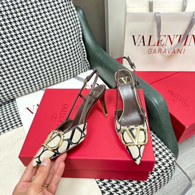 발렌티노 VALENTINO 여성 V로고 레더 슬링백힐 VN1286