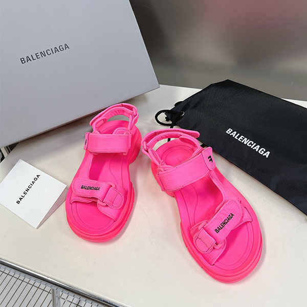 발렌시아가 Balenciaga 여성 투어리스트 샌들 BG0801