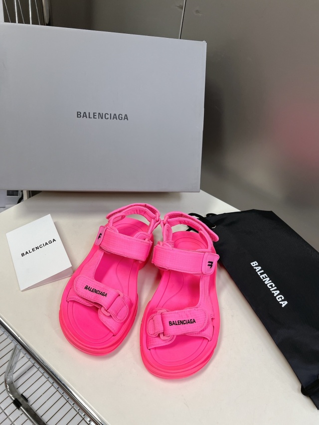 발렌시아가 Balenciaga 여성 투어리스트 샌들 BG0801