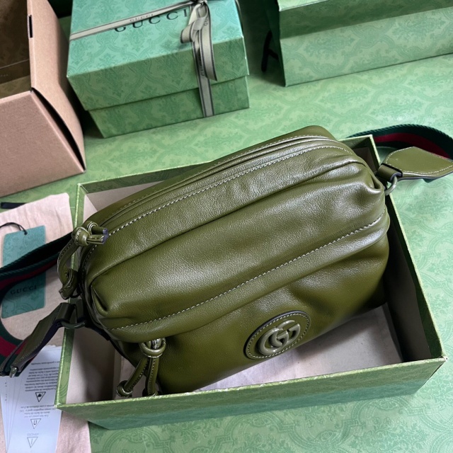 구찌 GUCCI 남성 토널 더블 G 숄더백 725696 GU0987