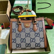 구찌 GUCCI 코리아 익스클루시브 스몰 토트백 7027211 GU1010