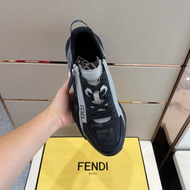 펜디 FENDI 남성 스니커즈 F299