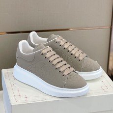 매퀸 Mcqueen 남여공용 오버솔 스니커즈 M441