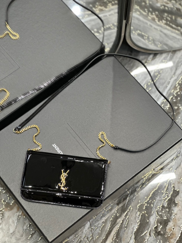 입생로랑 YSL 여성 폰홀더 체인백 635095 YS0151