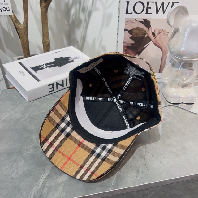 버버리 BURBERRY 남여공용 빈티지 볼캡 모자 BU0140