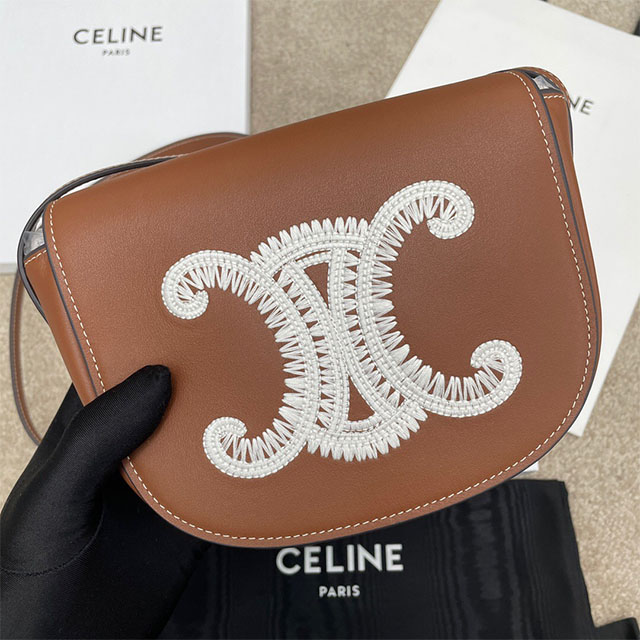 셀린느 CELINE 트리오페 가죽 폴코백 198263 CL0580