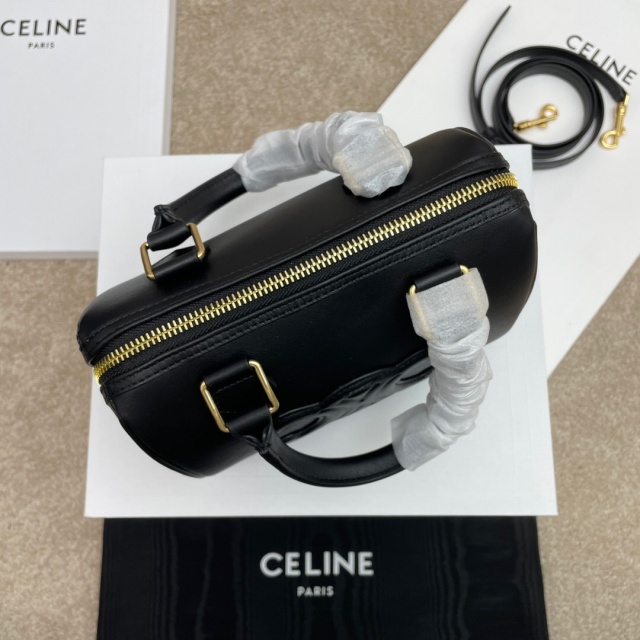 셀린느 CELINE 스몰 보스턴 토트백 197582 CL0587