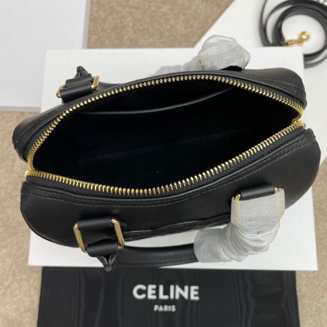 셀린느 CELINE 스몰 보스턴 토트백 197582 CL0587