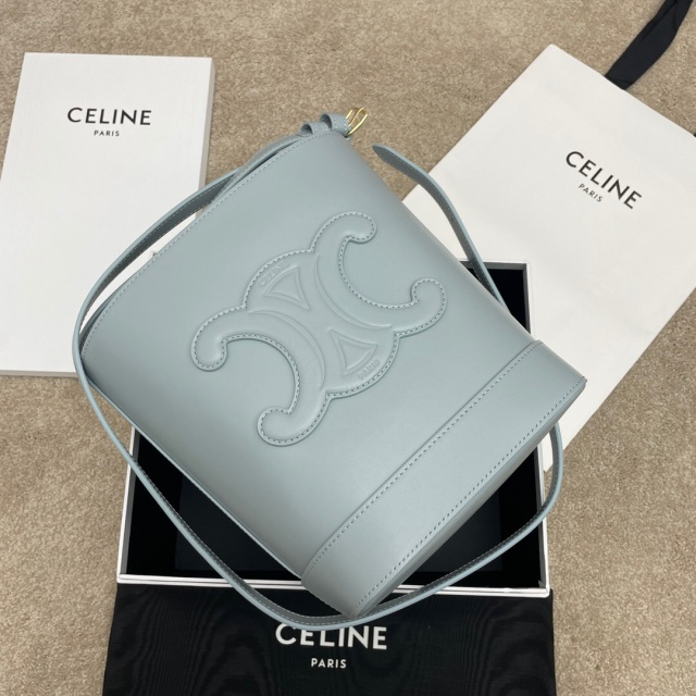 셀린느 CELINE 트리오페 퀴르 버킷백 198243 CL0576