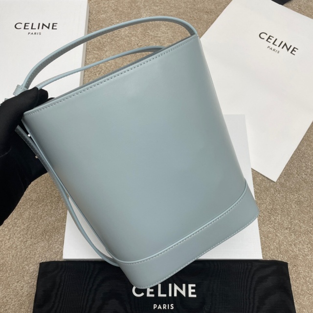 셀린느 CELINE 트리오페 퀴르 버킷백 198243 CL0576