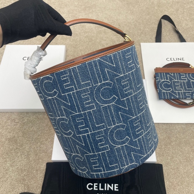 셀린느 CELINE 여성 버킷백 195573 CL0620