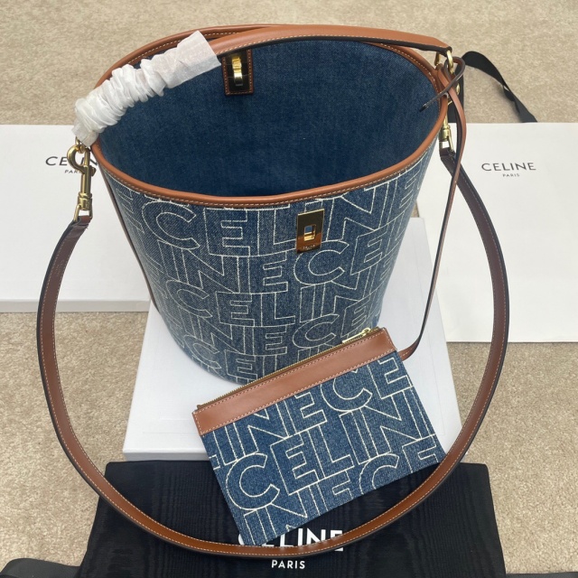 셀린느 CELINE 여성 버킷백 195573 CL0620