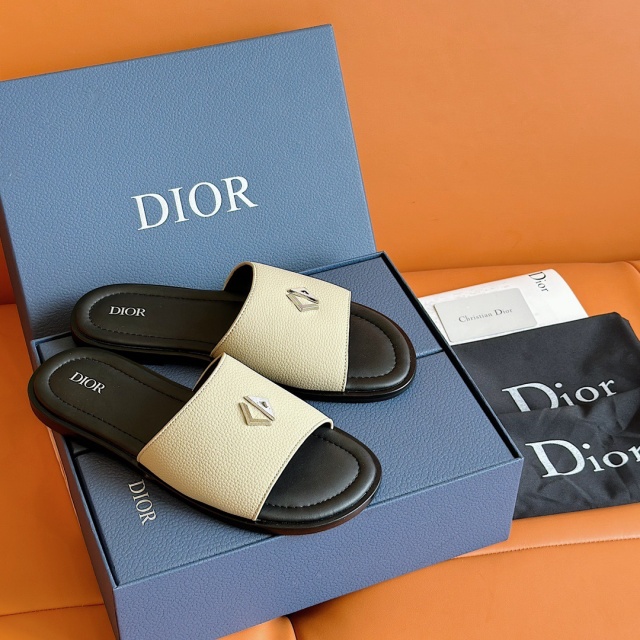 디올 DIOR 남성 알리아스 슬리퍼 D1720