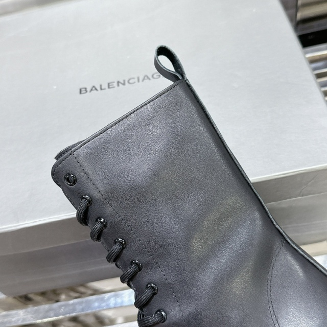 발렌시아가 Balenciaga 여성 앵클 부츠 BG0815