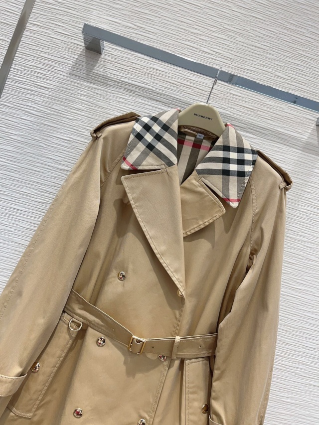 버버리 BURBERRY 여성 트렌치 코트  BBR3635