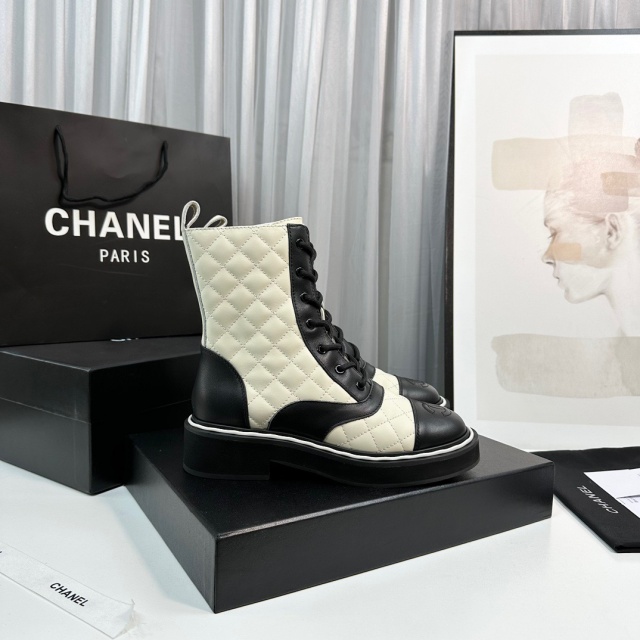 샤넬 CHANEL 여성 앵클 부츠 C01268