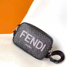 펜디 FENDI 남여공용 메신저백 FD08489