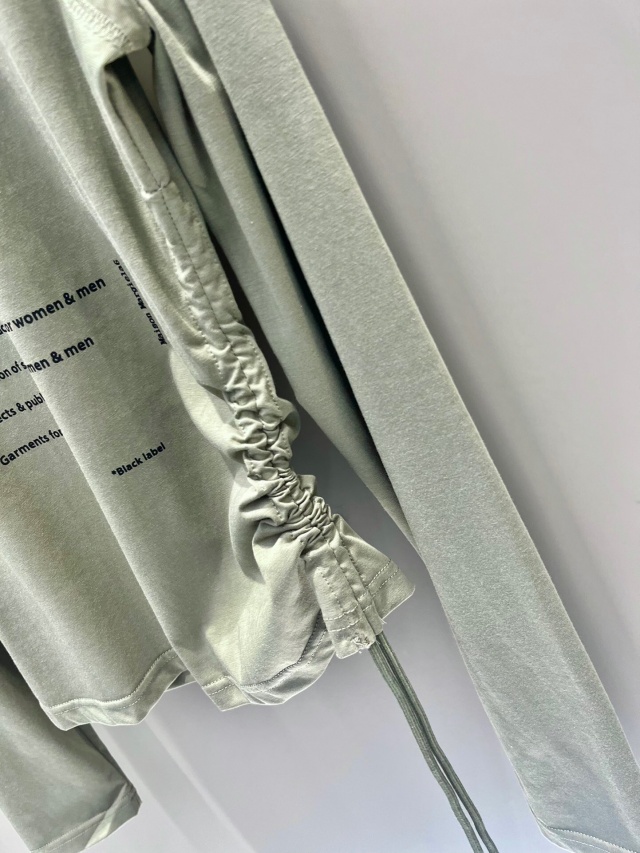 메종 마르지엘라 Maison Margiela  여성 긴팔티 MG060