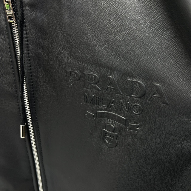 프라다 PRADA  남성 가죽 자켓 PD970